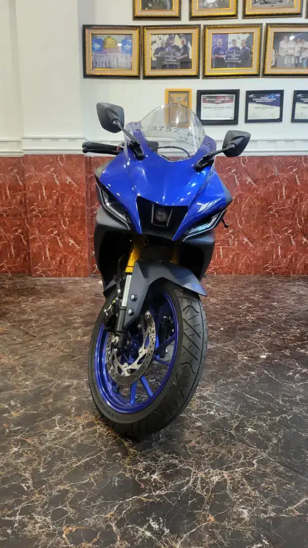 YAMAHA R15 V4 2023 MASIH MULUS KTP DAERAH BISA KREDIT