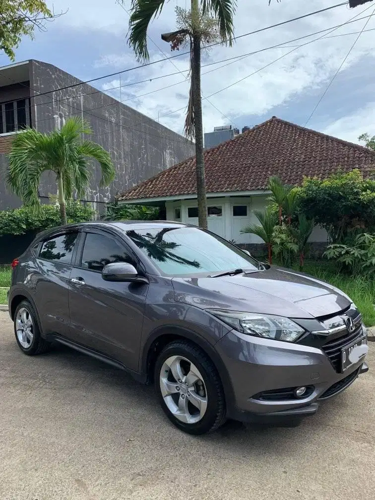 JUAL HRV E ( AT ) 2015 / DP : 20 Jt