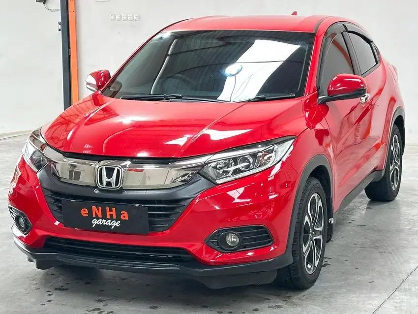 Plat H.. Honda HRV E CVT AT 2018 Facelift.. eNHa garage Semarang..