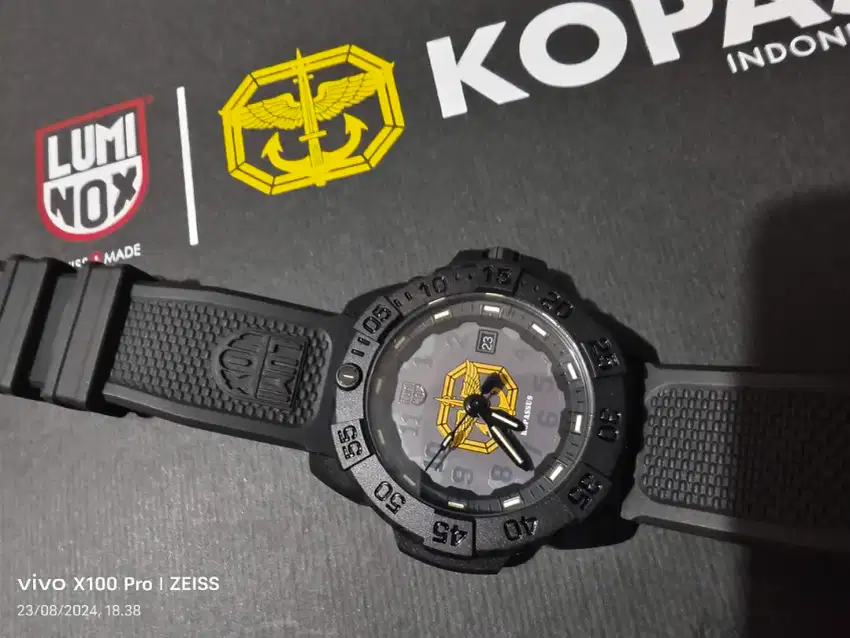 luminox 350.BO.KO Kopassus limited edition