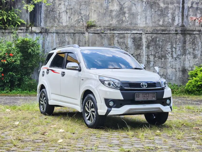 Rush S TRD Ultomo manual 2017 tangan pertama