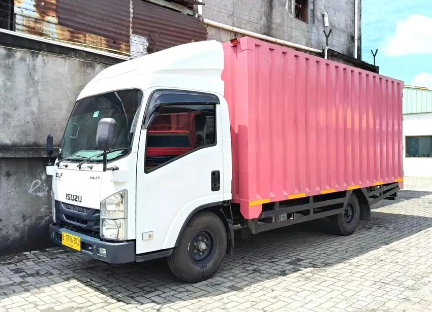 7rbKM+banBARU MURAH CDE LONG engkel isuzu elf NLR L Box besi 2024 bok