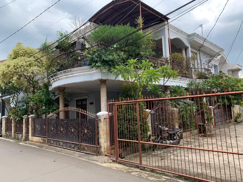 UAL RUMAH MURAH DI PEKAYON BEKASI DEKAT TOL BECAK KAYU