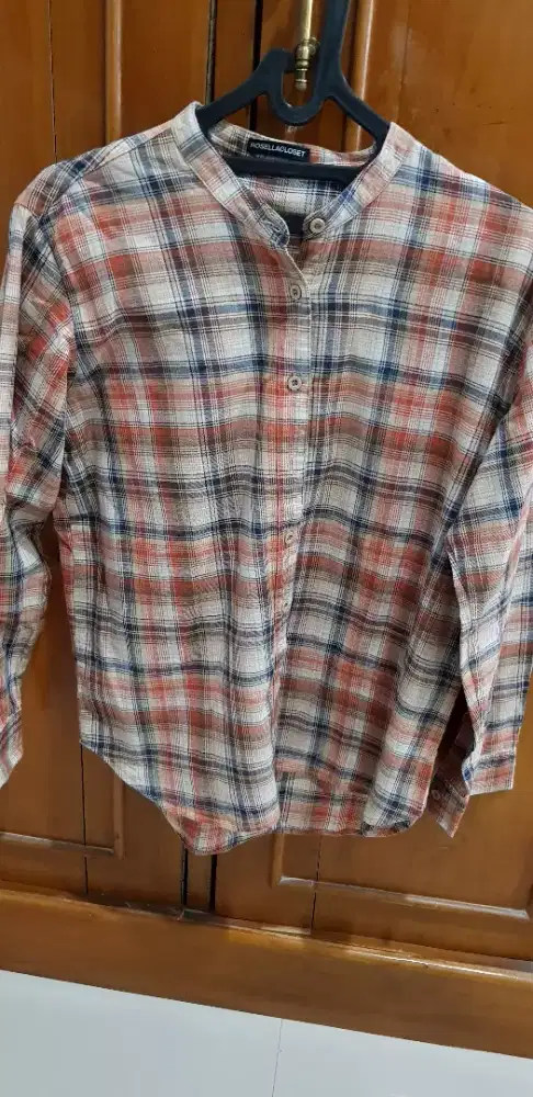 Rosella closet kemeja