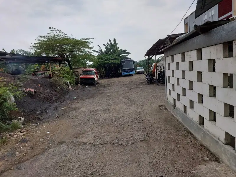 Di jual tanah kosong sangat murah.. lokasi jln.raya jati kramat