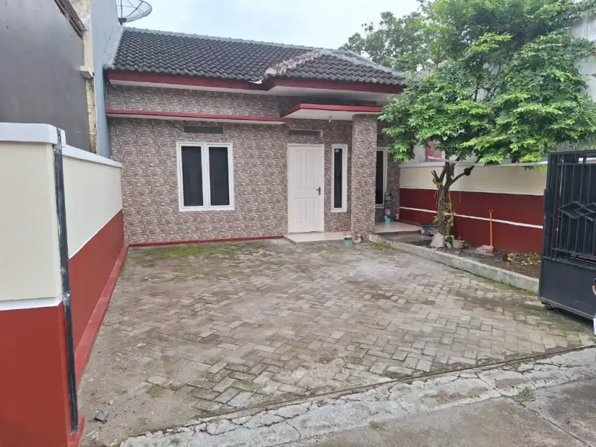 Dijual rumah dekat alun-alun Pati, harga nego