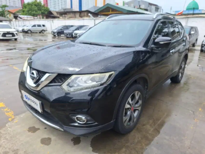 Pajak Panjang - Nissan X-Trail 2.0 Bensin-AT 2017