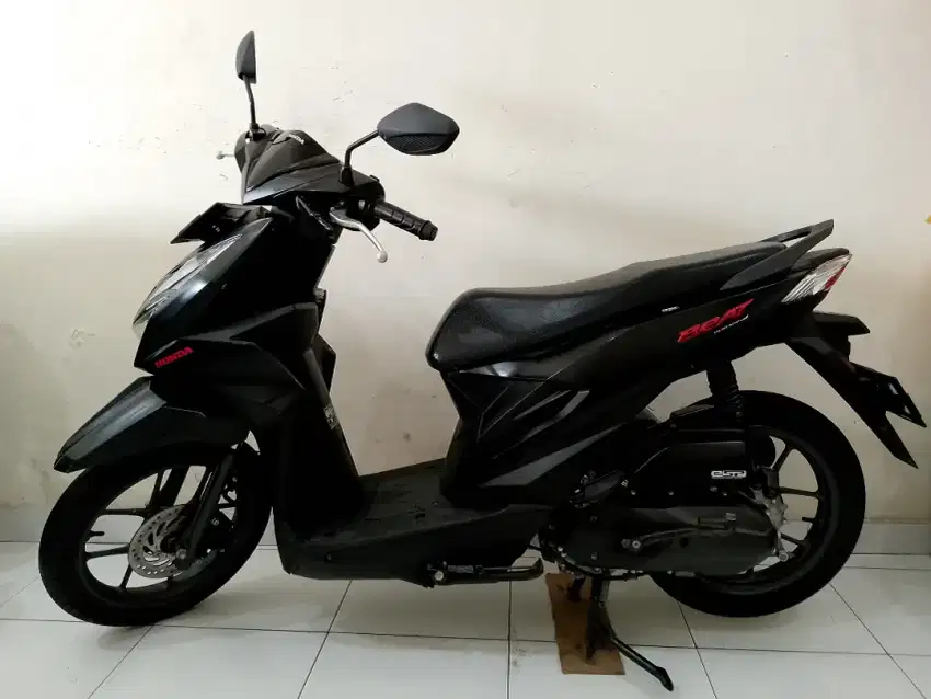 Honda Beat Deluxe iss th.2023  Black low km 6rb!!