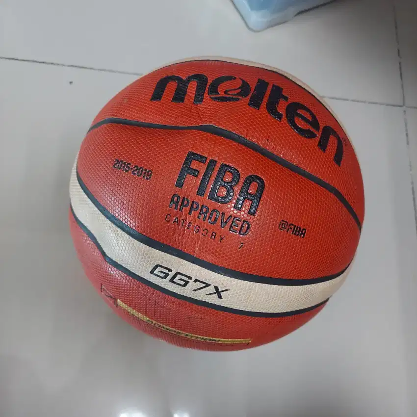 BOLA BASKET MOLTEN GG7X