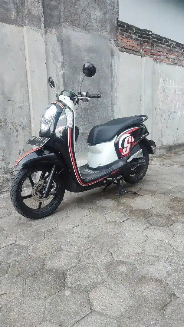 Honda scoopy 2016 iss