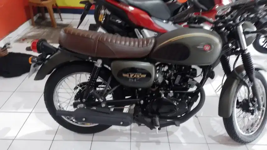 W175 SE HIJAU TH 2022, TENOR RINGAN