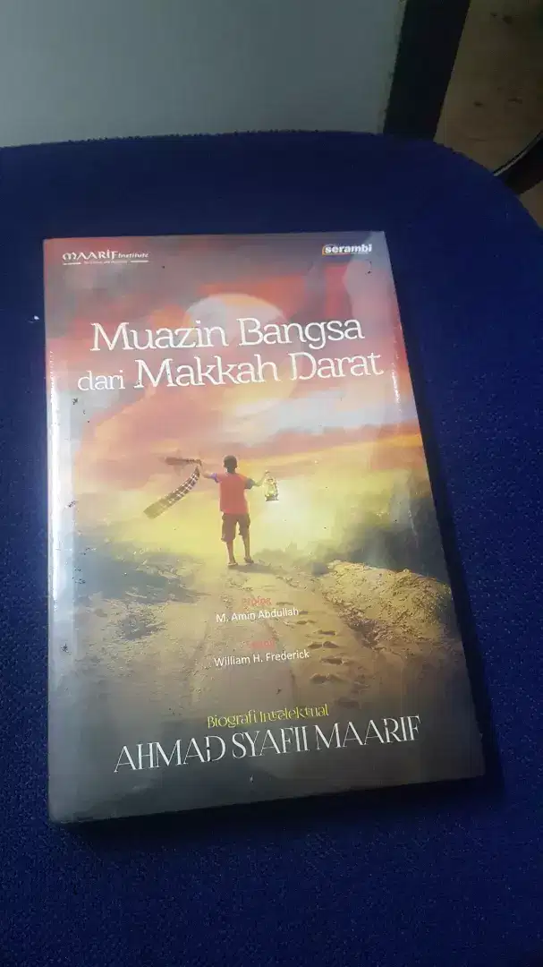 Buku biog syafiie masih baru