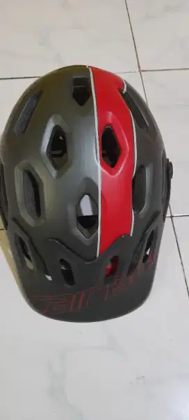 Jual helm sepeda cairbull supercross