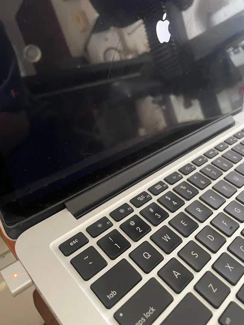 Macbook 2015 13inch 128GB JUAL CEPAT AJA