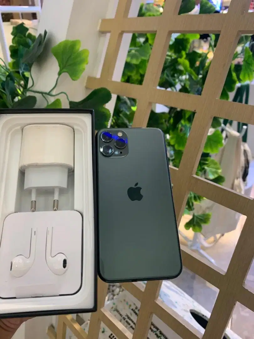 iphone 11 pro max 256gb bersih full