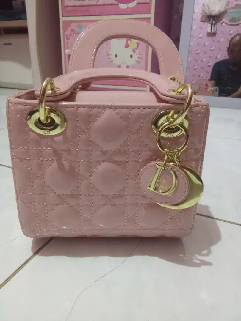 Tas wanita Cristian Dior