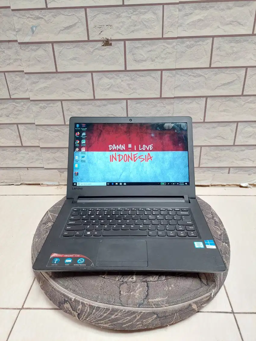 Lenovo Ideapad 110 RAM 8GB Layar Jernih. Batre Awet (Siap Pakai)