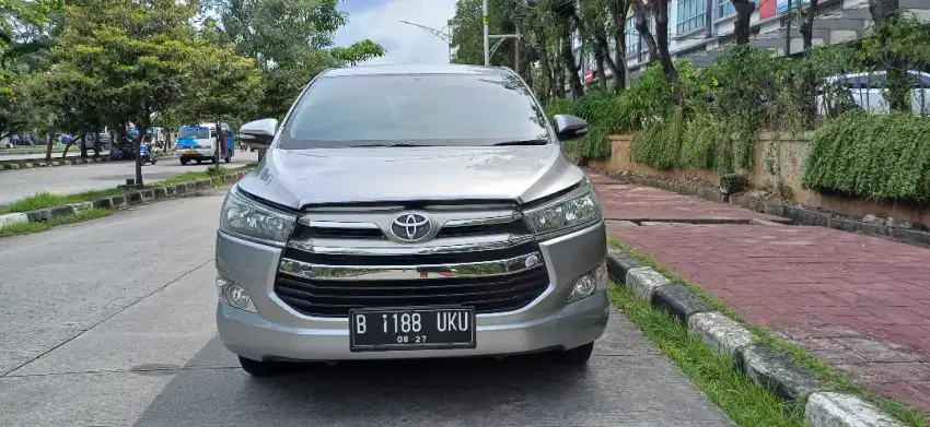 Kijang Innova Reborn Diesel 2.4 G Silver 2017