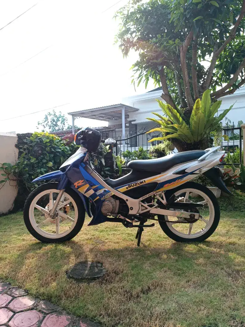 Suzuki Satria Hiu 2004