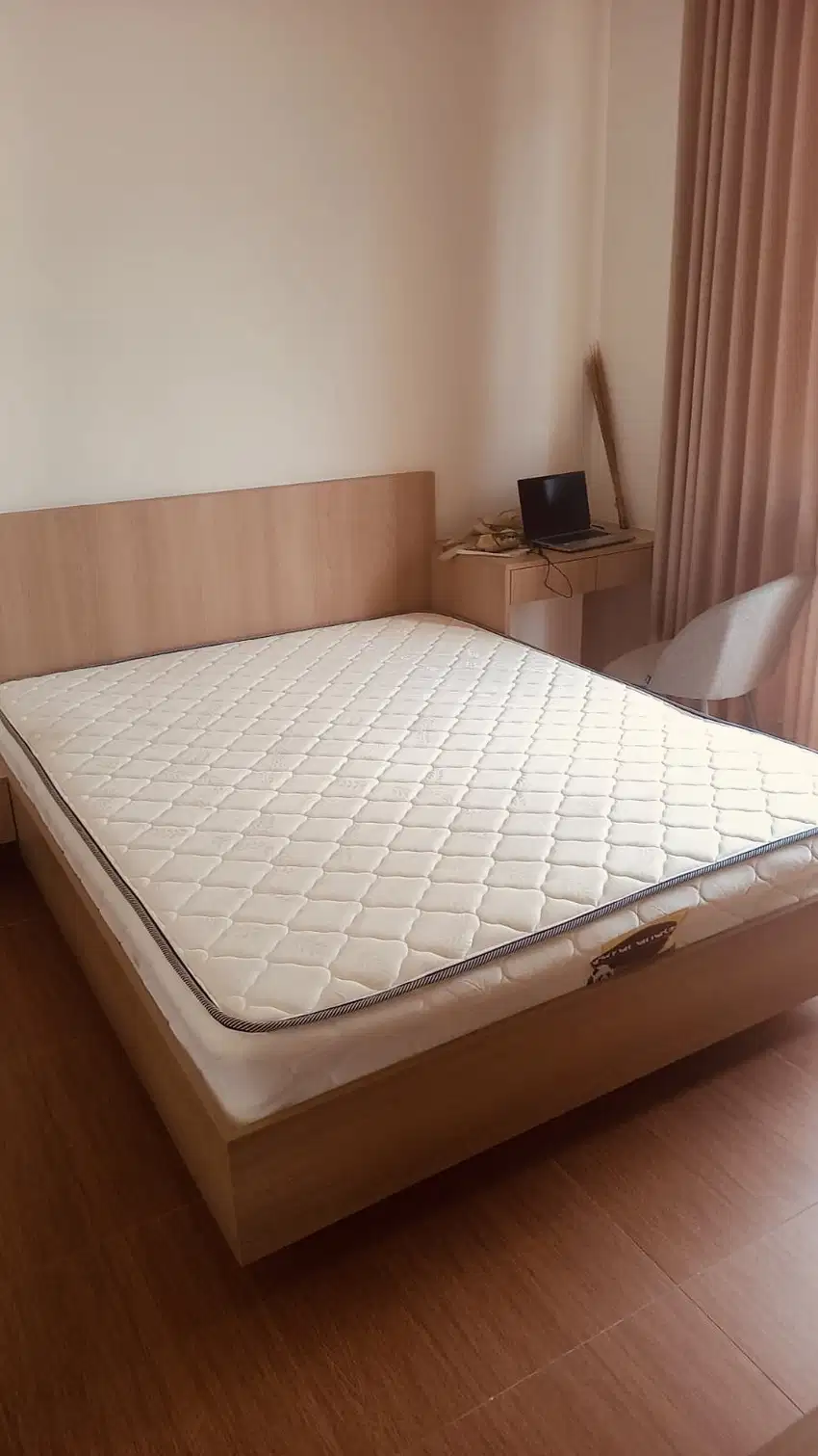 Kost Double Bed Cozy Rumah Baru Tanakayu BSD