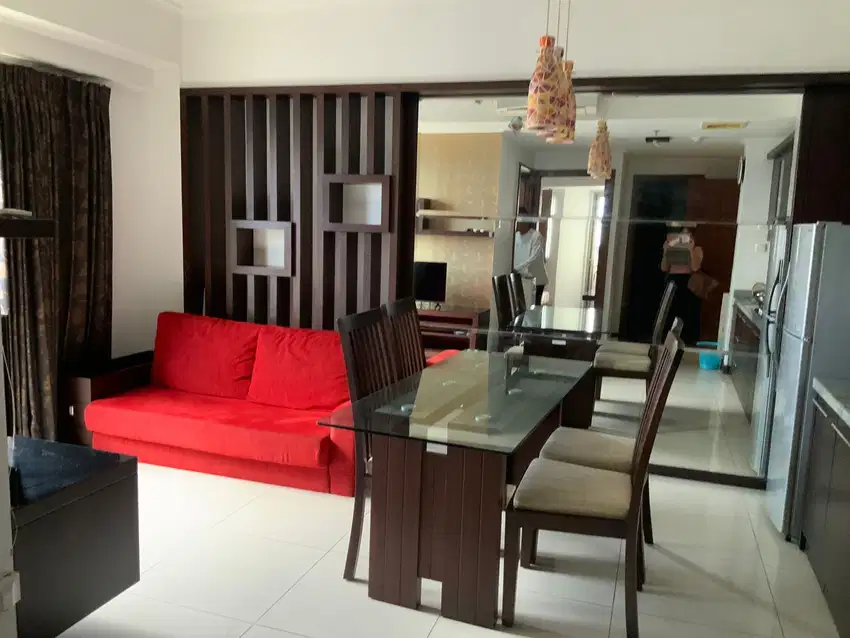 SEWA TAHUNAN 2BR FURNISHED LANTAI TINGGI WATERPLACE RESIDENCE 56m2