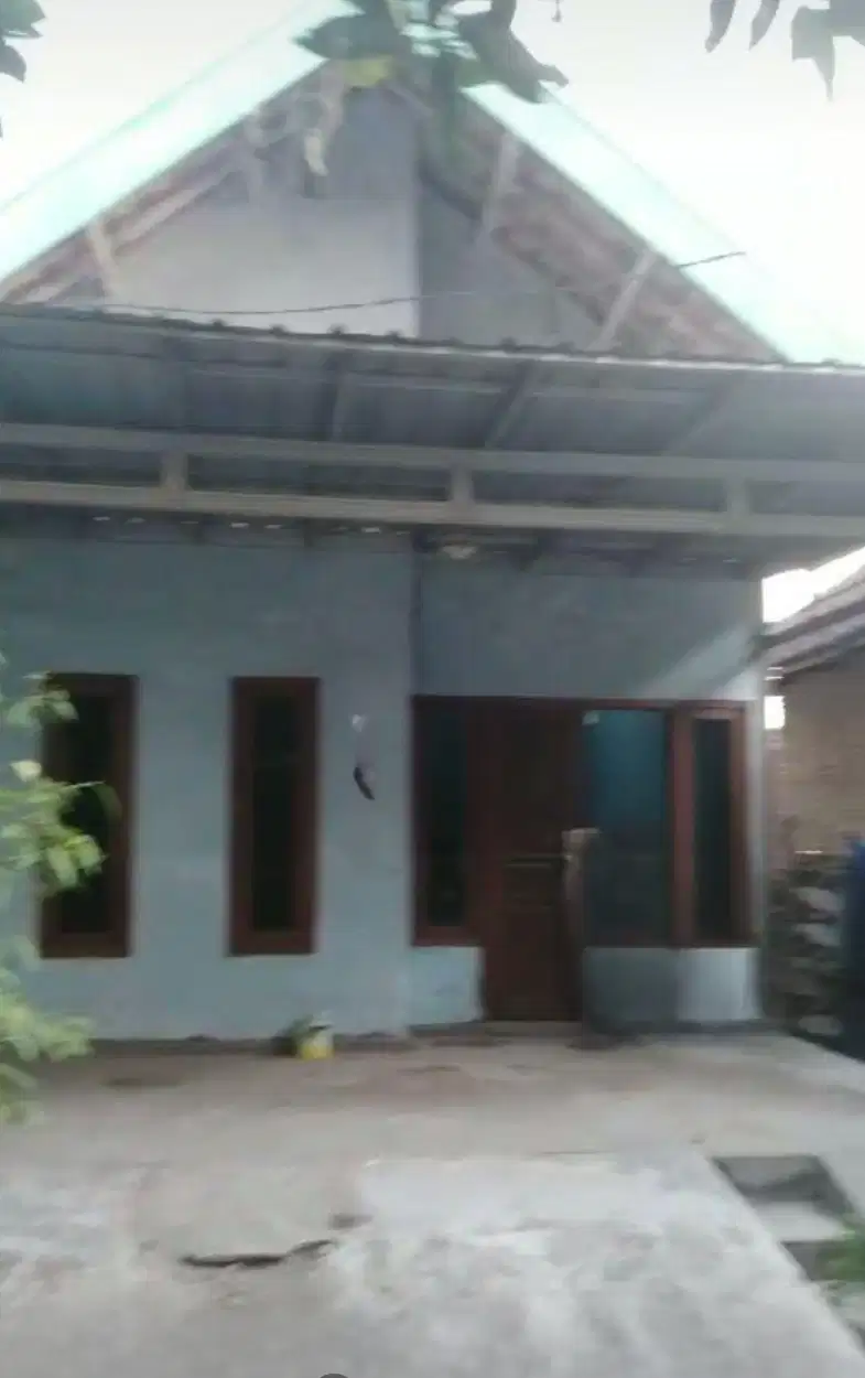 Dijual Rumah Dusun Khayangan Jombang Jawa Timur