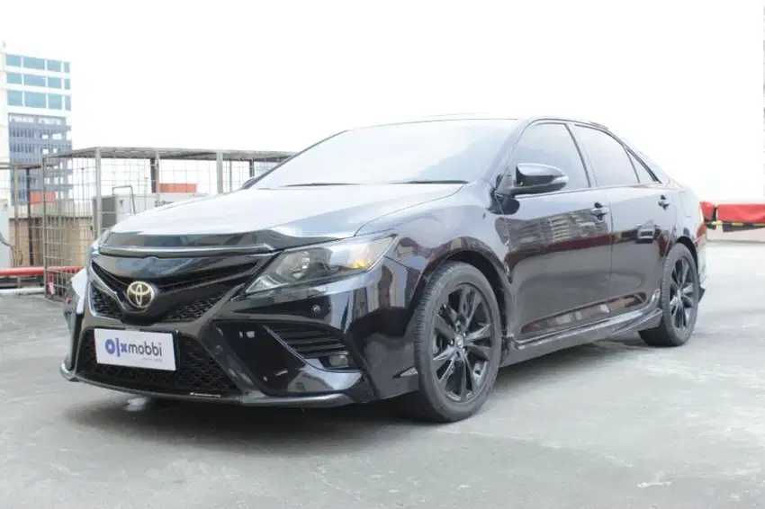 Harga Terbaik TDP 9,JT Toyota Camry 2.5 G Bensin-AT Hitam 2014