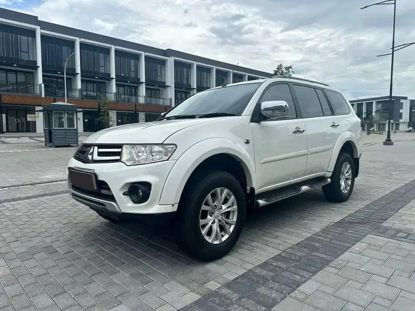 Mitsubishi Pajero sport exceed At 2015