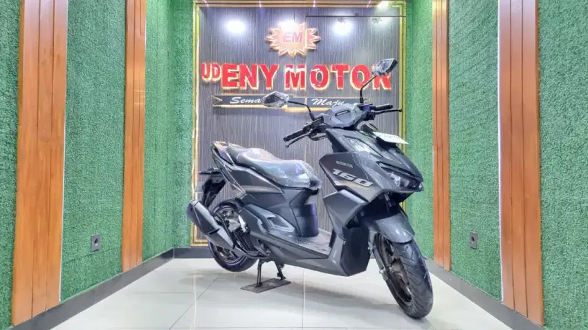 Honda Vario 160 cc thn 2022. Type ABS