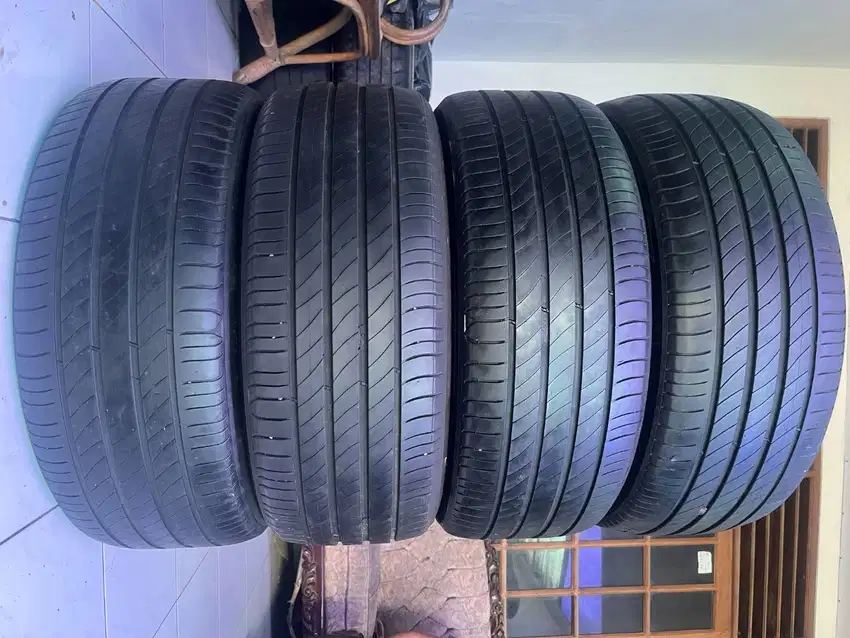 Ban Michelin Primacy 4 215 55 r17 4pcs