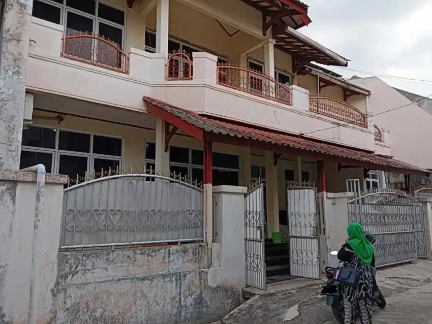 Jual rumah 2 Lantai jatimakmur pondok gede Jatiwaringin