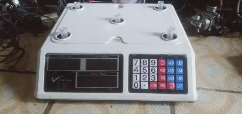 Timbangan digital berkualitas kond spt br syg matot blm  prnh service