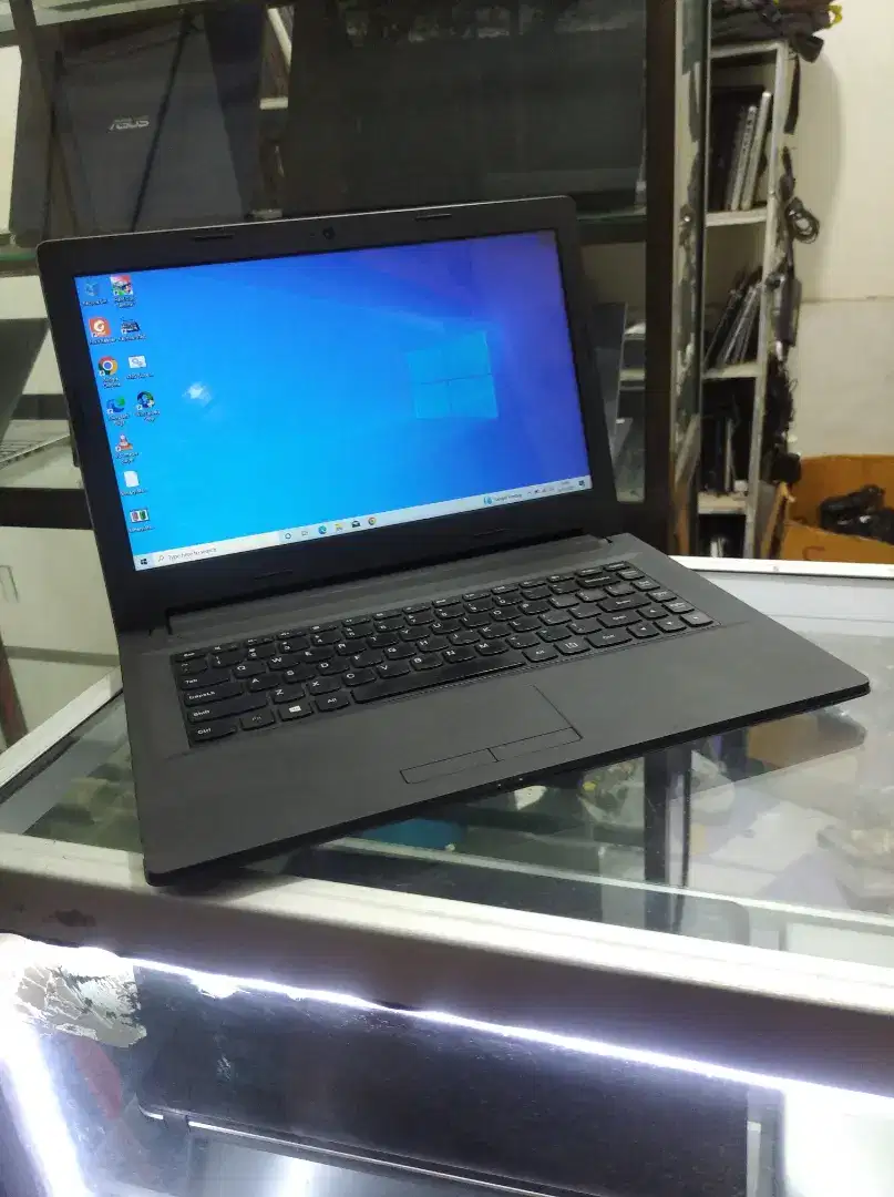 Laptop Lenovo G40-70 Core i3 (14inch)Ram8Gb/Hdd500Gb