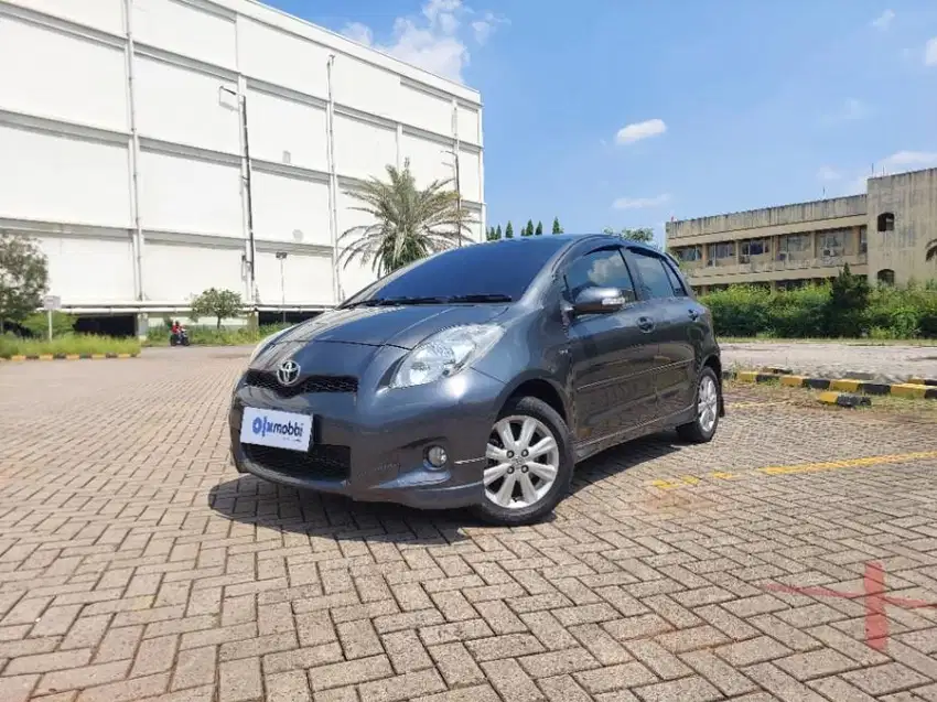 Pajak Hidup TDP 6,JT Toyota Yaris 1.5 S Bensin-MT Putih 2013