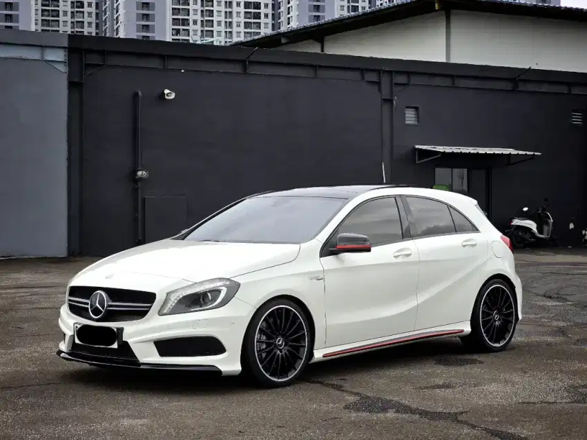 Mercedes Benz A45 AMG 2014 / Panoramic Roof / Full Spec / Like NEW