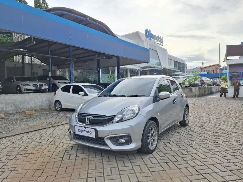 [OLX Mobbi] Honda Brio Satya Abu 1.2 E Bensin-AT 2018 ERJ