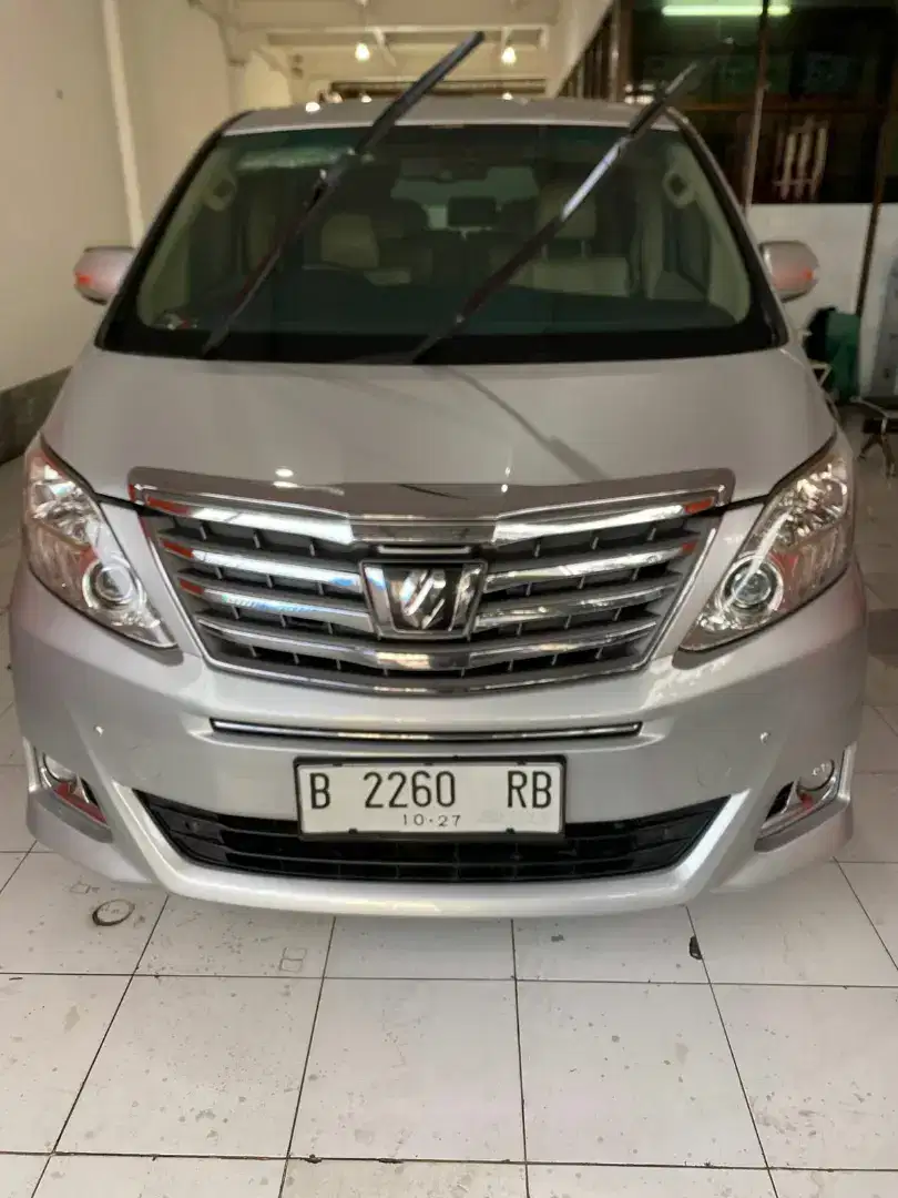 Toyota Alphard 3.5 V6 2012