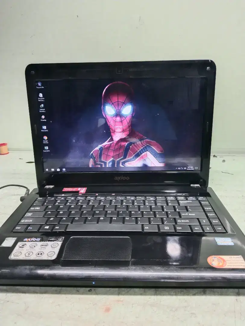 Axio neon core i3