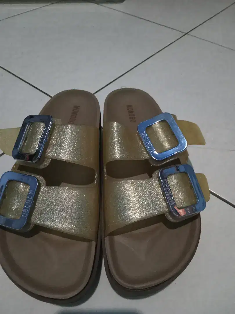 Sandal selop merk monobo Made in thaylan size 38