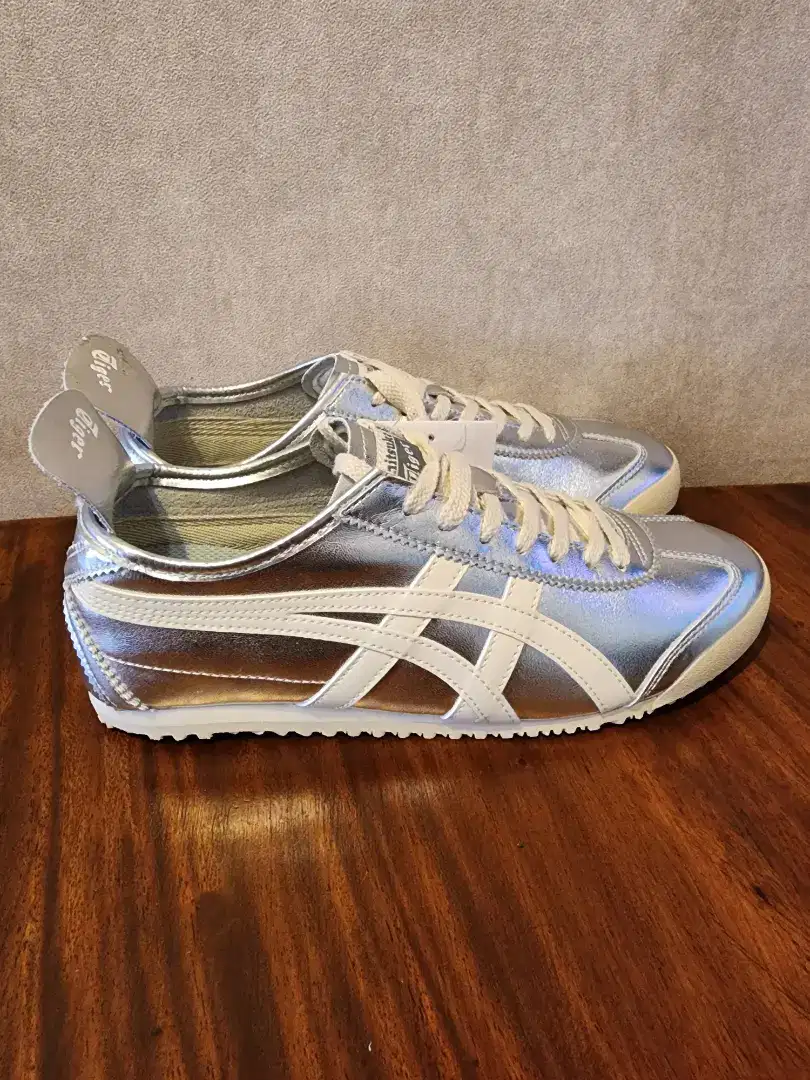 SEPATU ONITSUKA ORIGINAL