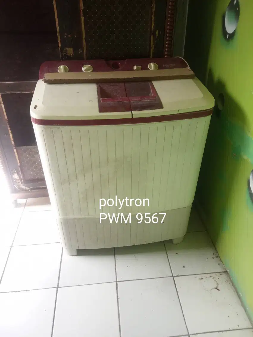 Mesin cuci  polytron 2tabung