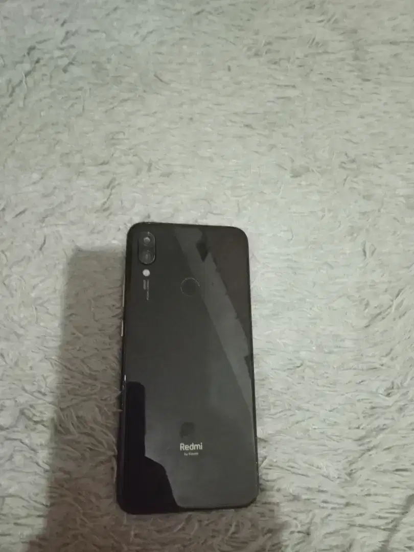 Jual hp redmi note 7 ram 4/64,minus box,casan ada yg lain normal semua