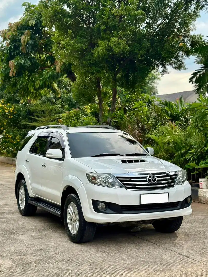 {Harga Cash} Toyota Fortuner G VNT 2.5 A/T 2013