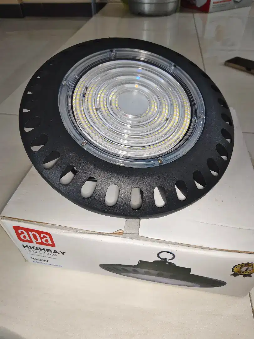 Led lamp merk apa