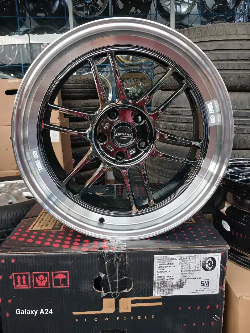 Enkei rpt1 ring 18 lebar 9,5 pcd 5x114,3 ET 25 innova reborn zenix