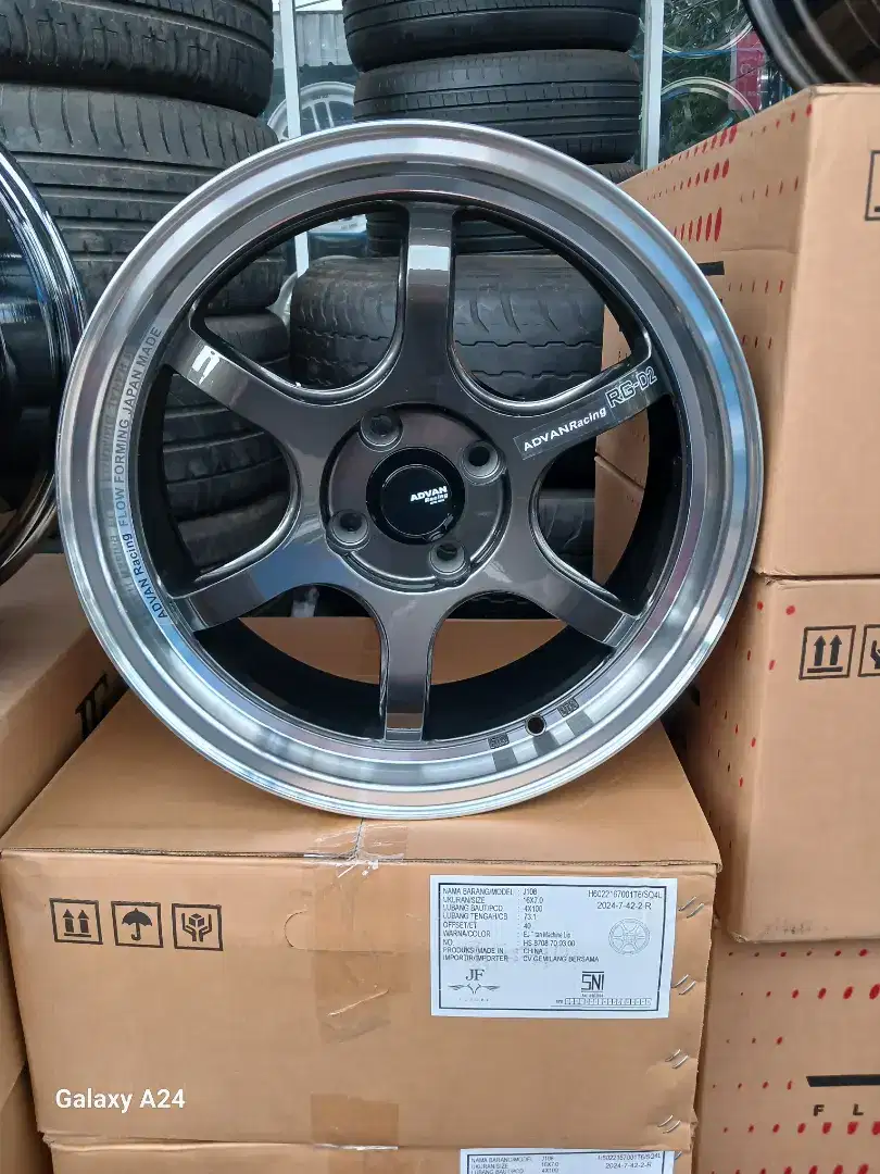 Advan rgd2 ring 16x7 pcd 4x100 ET 40 jazz vios