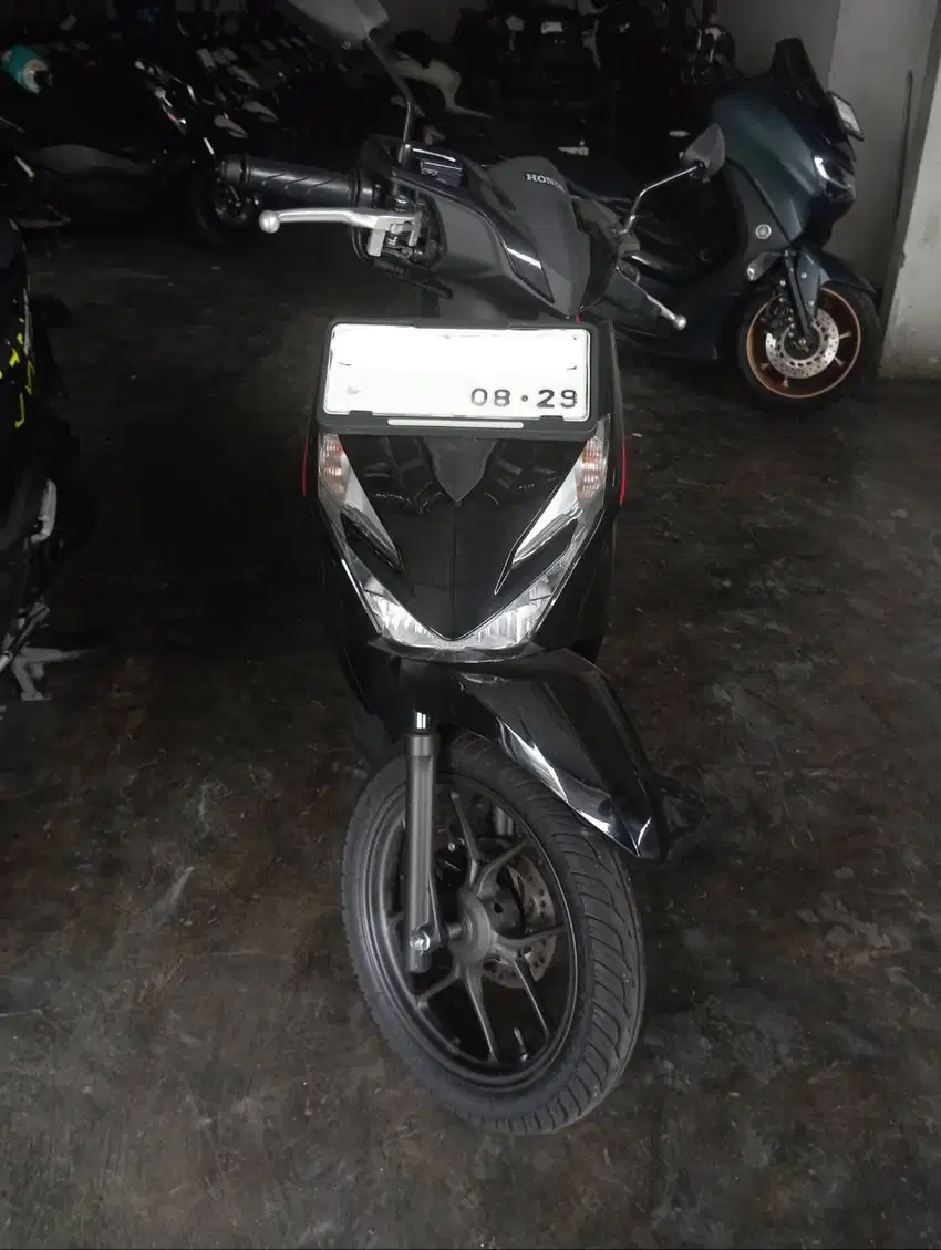 Honda Beat 2024 KM 1.000 Like New