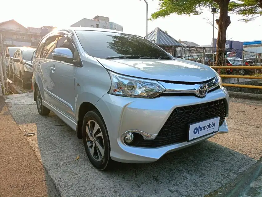 [OLX Mobbi] Toyota Avanza Merah 1.5 Veloz Bensin-MT 2018 UKL