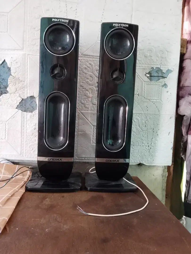 speaker tower polytron