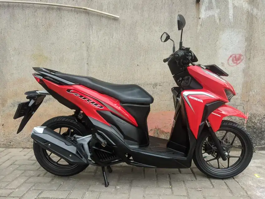 Honda Vario 125 CBS MULUSSS Pajak Hidup Panjang